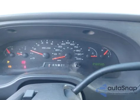 2006 Ford E-350 Super Duty Commercial/Recreational z USA, uszkodzony, nr VIN 1FTSS34L06DA27743